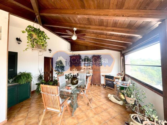 Villetta bifamiliare in vendita di 200 m²