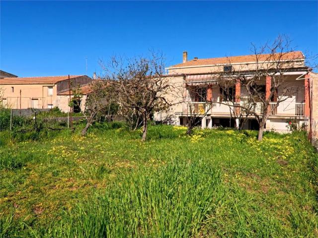 Villetta bifamiliare in vendita di 200 m²