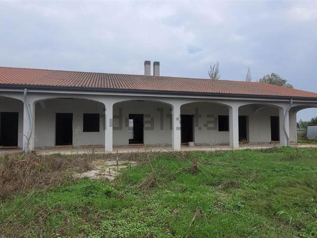 Villetta bifamiliare in vendita di 205 m²