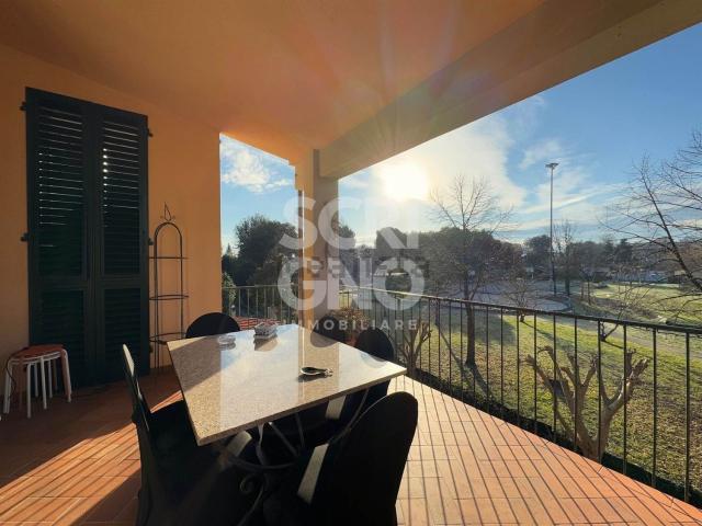 Villetta bifamiliare in vendita di 209 m² in Viale Arcadia