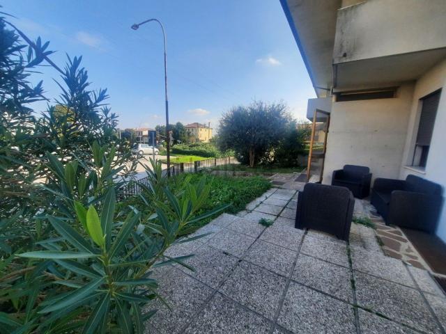 Villetta bifamiliare in vendita di 210 m² in Borgo Treviso, 150
