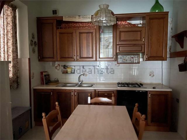 Villetta bifamiliare in vendita di 210 m² in Piazza Limata, 24