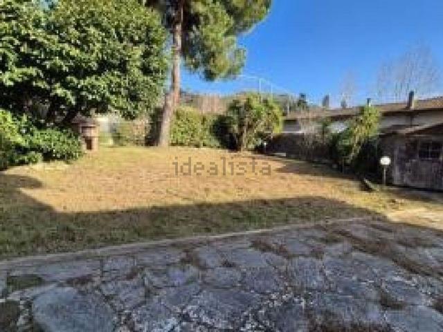 Villetta bifamiliare in vendita di 210 m² in Via del Paduletto
