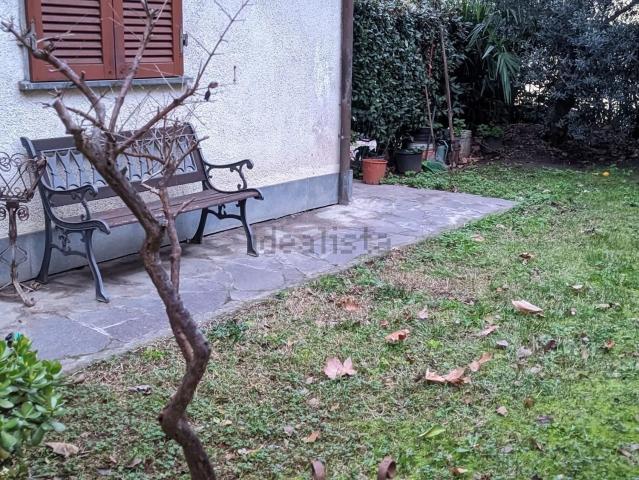 Villetta bifamiliare in vendita di 210 m²