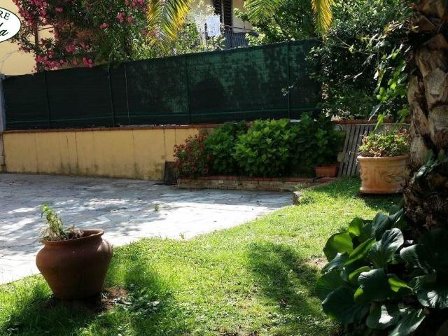 Villetta bifamiliare in vendita di 210 m²