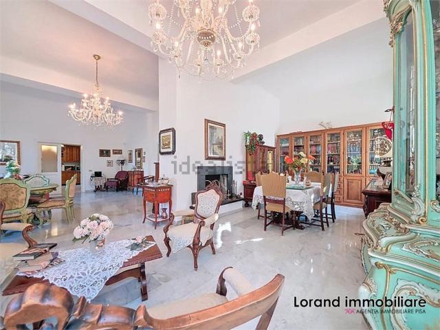 Villetta bifamiliare in vendita di 210 m²