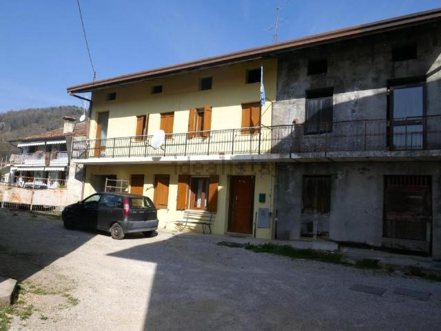 Villetta bifamiliare in vendita di 212 m²