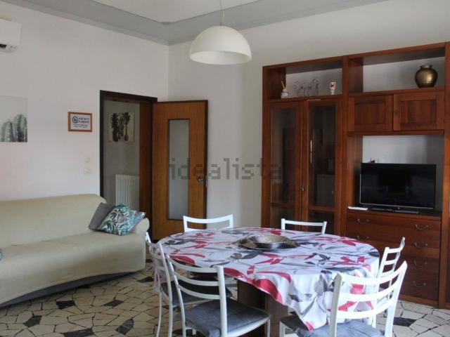 Villetta bifamiliare in vendita di 217 m² in Borgo Papa Giovanni