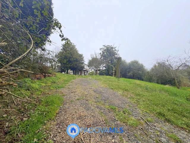 Villetta bifamiliare in vendita di 214 m² in Via Regazzoni