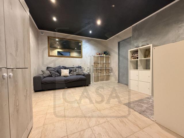 Villetta bifamiliare in vendita di 215 m² in Via Configliachi