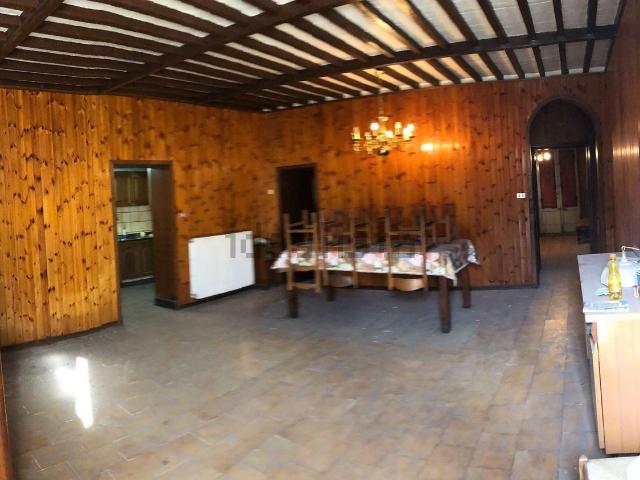 Villetta bifamiliare in vendita di 223 m² in Via Roma