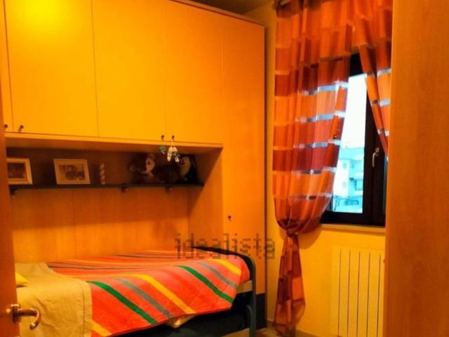 Villetta bifamiliare in vendita di 220 m² in Via Angelo Neglia