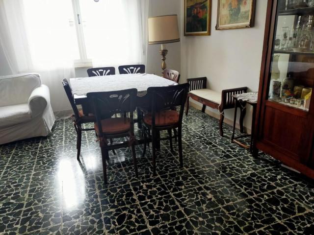 Villetta bifamiliare in vendita di 220 m² in Via B. Buozzi Sant&apos Andrea Pescaiola, 39