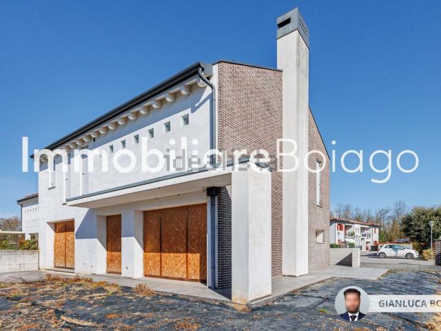 Villetta bifamiliare in vendita di 220 m² in Via Boiago, 11