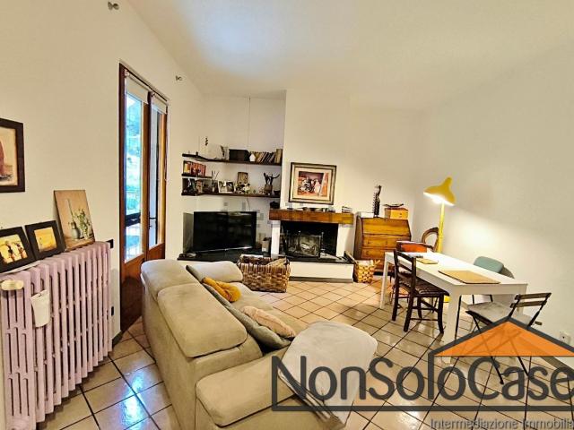 Villetta bifamiliare in vendita di 220 m² in Via Bologna, 543