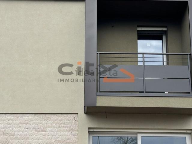 Villetta bifamiliare in vendita di 220 m²