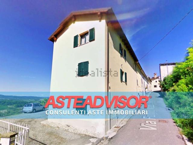 Villetta bifamiliare in vendita di 222 m² in Via Fulvio Mazzucco