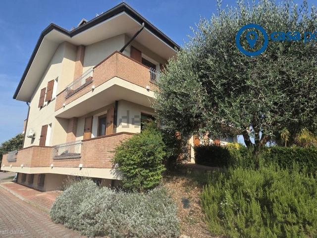 Villetta bifamiliare in vendita di 233 m²