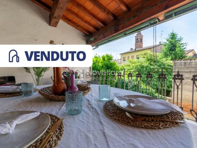 Villetta bifamiliare in vendita di 230 m² in Corso Giuseppe Garibaldi