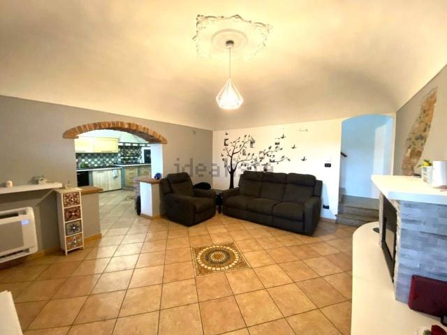 Villetta bifamiliare in vendita di 230 m² in Vicolo Rialto, 6