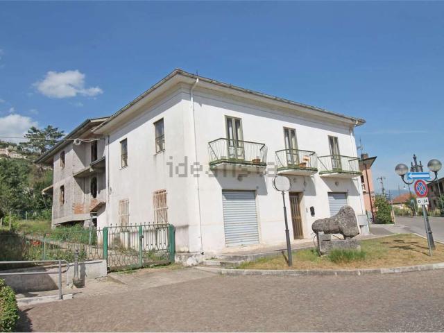 Villetta bifamiliare in vendita di 230 m²