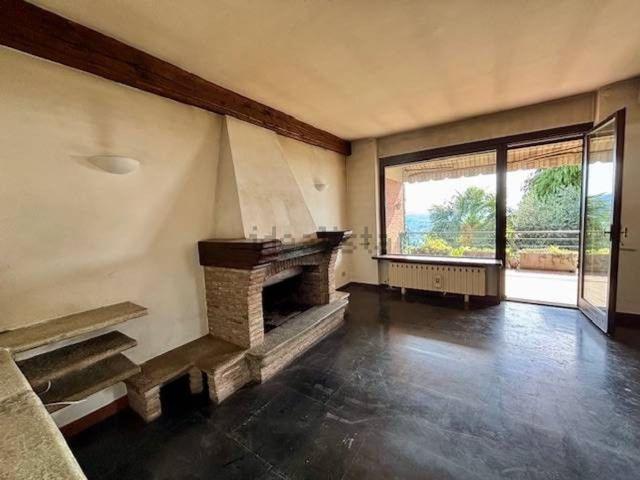 Villetta bifamiliare in vendita di 231 m² in Via San Rocco