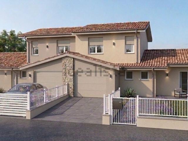 Villetta bifamiliare in vendita di 237 m² in Via Padovana, 148