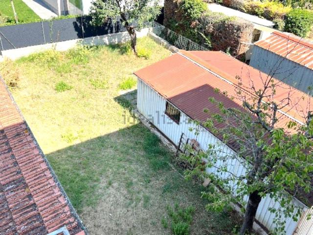 Villetta bifamiliare in vendita di 239 m² in Via Lago di Bolsena