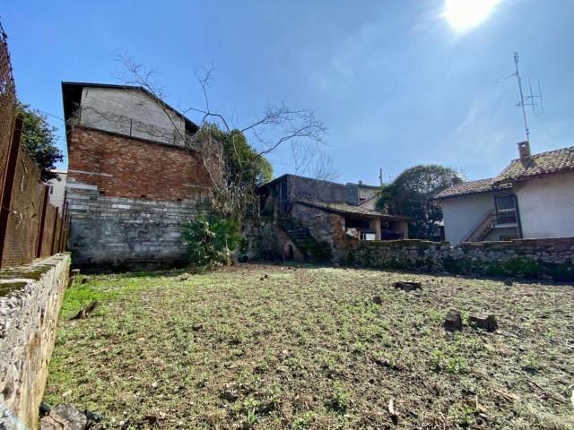 Villetta bifamiliare in vendita di 239 m²