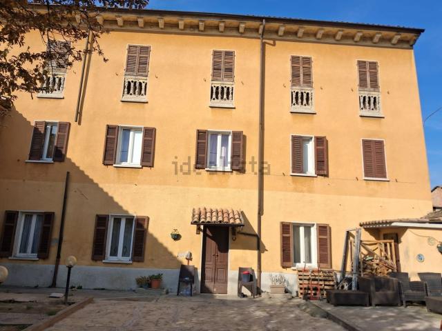 Villetta bifamiliare in vendita di 350 m² in Piazza Roma