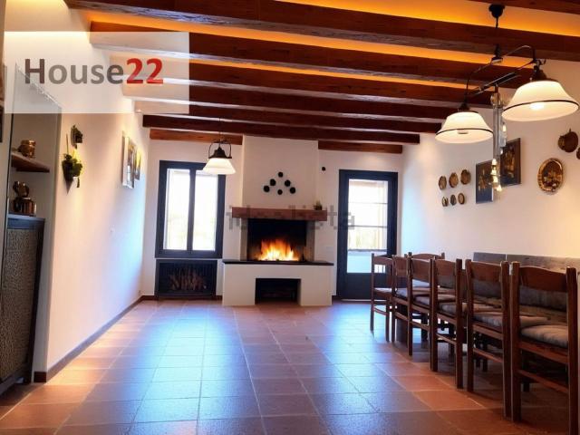 Villetta bifamiliare in vendita di 350 m² in Via Risorgimento