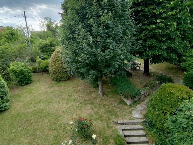 Villetta bifamiliare in vendita di 350 m² in Via Serre nobili, 280