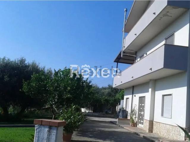 Villetta bifamiliare in vendita di 350 m²