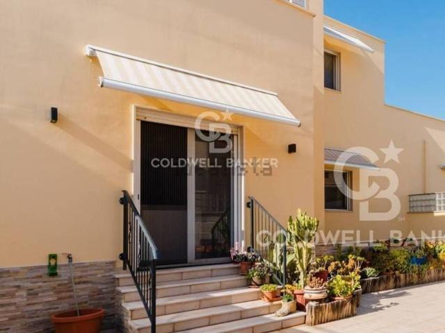 Villetta bifamiliare in vendita di 380 m²