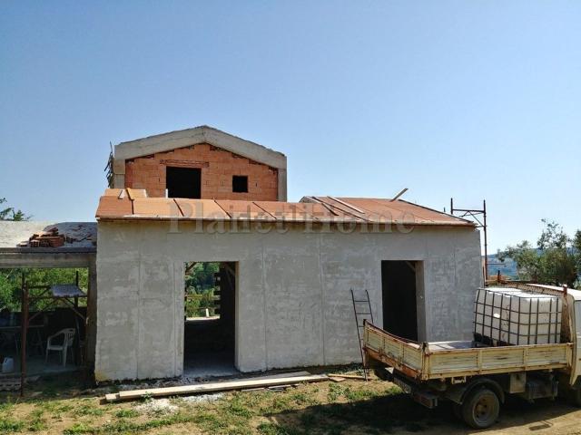 Villetta bifamiliare in vendita di 385 m² in Via Primo Maggio, 7