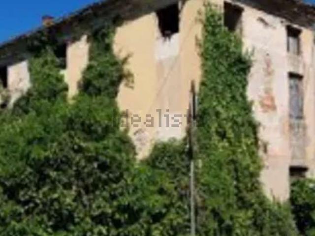 Villetta bifamiliare in vendita di 388 m² in Fondo Muri