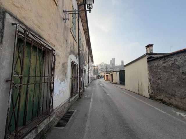 Villetta bifamiliare in vendita di 389 m² in Via Santa Maria, 5