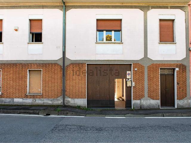 Villetta bifamiliare in vendita di 300 m²