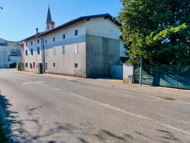 Villetta bifamiliare in vendita di 301 m²