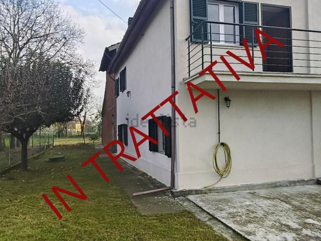 Villetta bifamiliare in vendita di 313 m² in Via Ronchetto