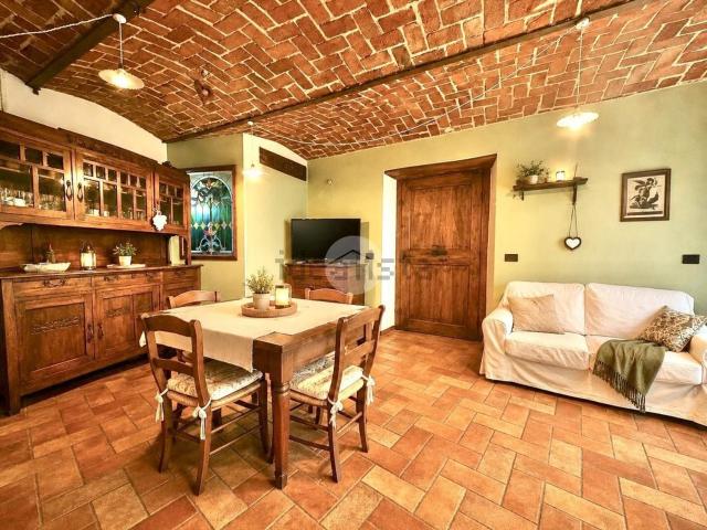 Villetta bifamiliare in vendita di 310 m² in Piazza San Michele, 1