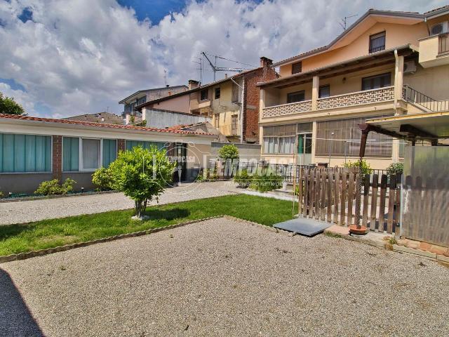 Villetta bifamiliare in vendita di 312 m²