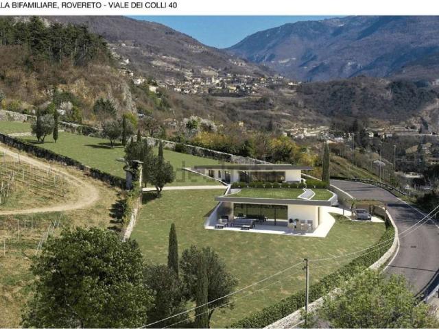 Villetta bifamiliare in vendita di 3200 m²