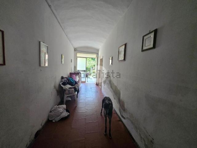 Villetta bifamiliare in vendita di 327 m² in Corso Mazzini