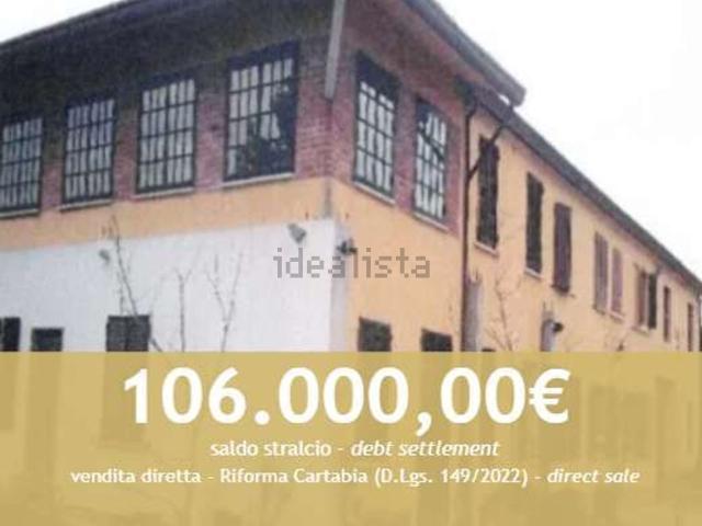 Villetta bifamiliare in vendita di 327 m² in Via San Salvaro