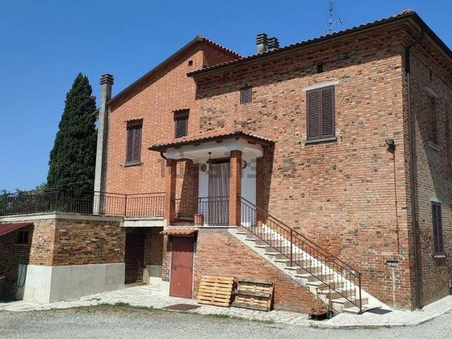 Villetta bifamiliare in vendita di 333 m²