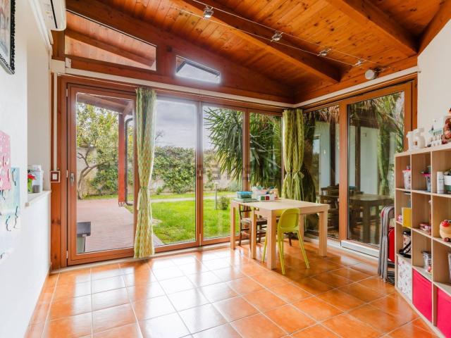 Villetta bifamiliare in vendita di 335 m² in Via Tintoretto, 14