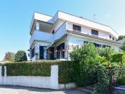 Villetta bifamiliare in vendita di 450 m² in Via Santo Sudario