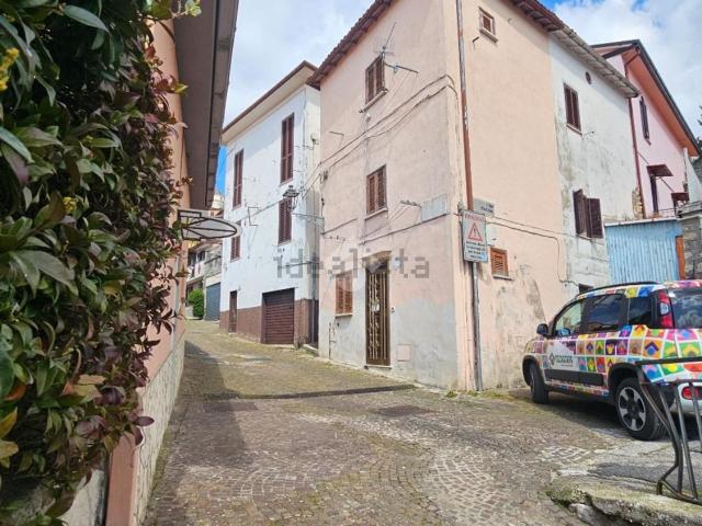 Villetta bifamiliare in vendita di 45 m² in Via della Madonnina, 77