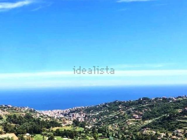 Villetta bifamiliare in vendita di 400 m² in Strada senatore E. Marsaglia